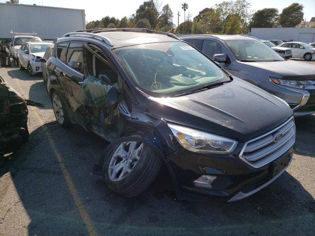 Ford Escape tit (2017)
