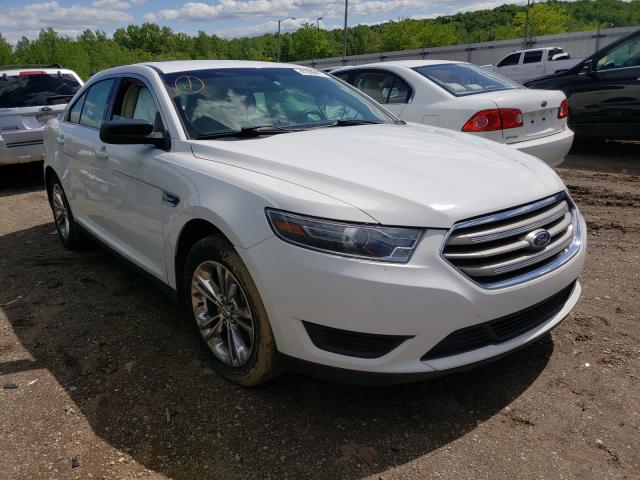 Ford Taurus se (2017)