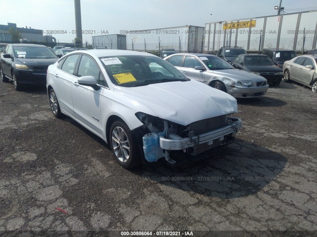 Ford Fusion hybrid (2019)