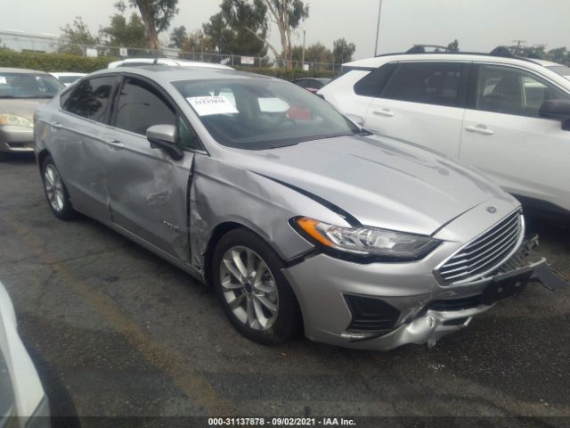 Ford Fusion hybrid (2019)