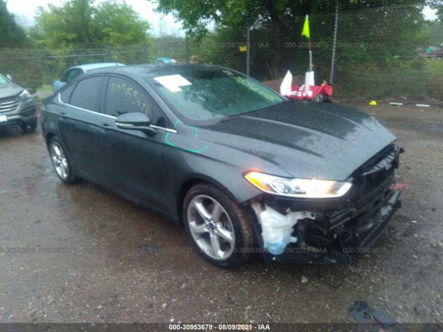 Ford Fusion (2016)