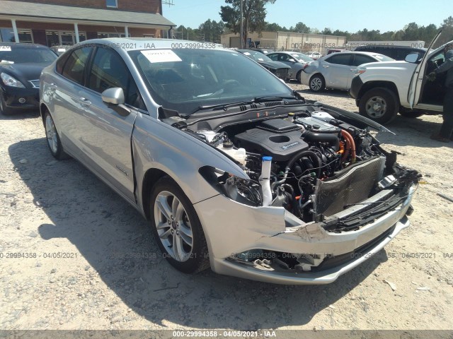 Ford Fusion hybrid (2018)
