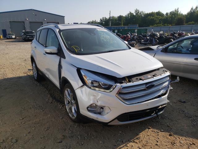 Ford Escape tit (2019)