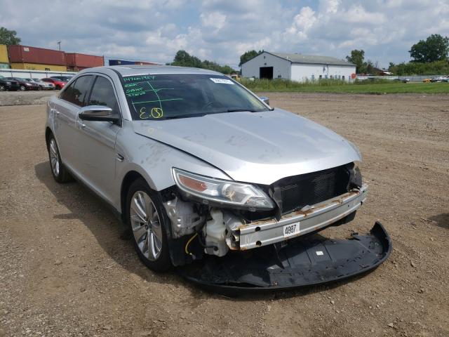 Ford Taurus lim (2010)