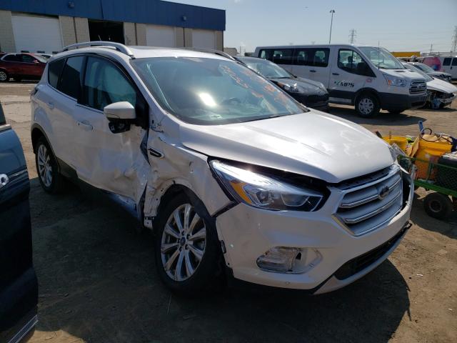 Ford Escape tit (2018)