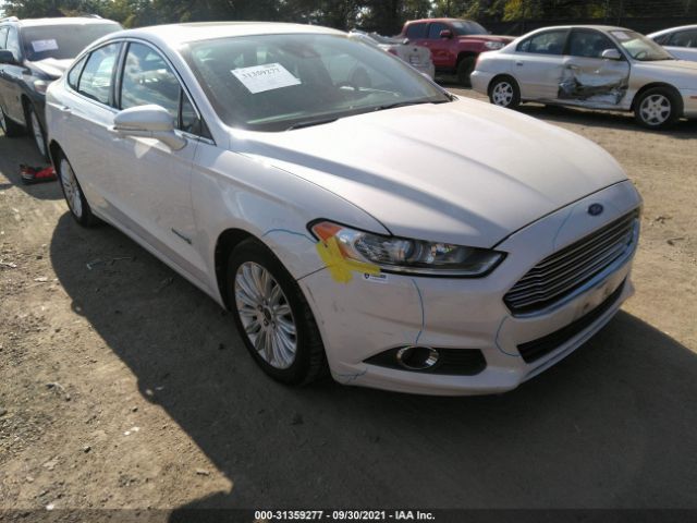 Ford Fusion (2012)
