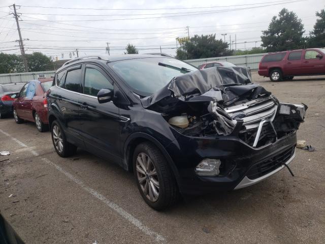Ford Escape tit (2017)