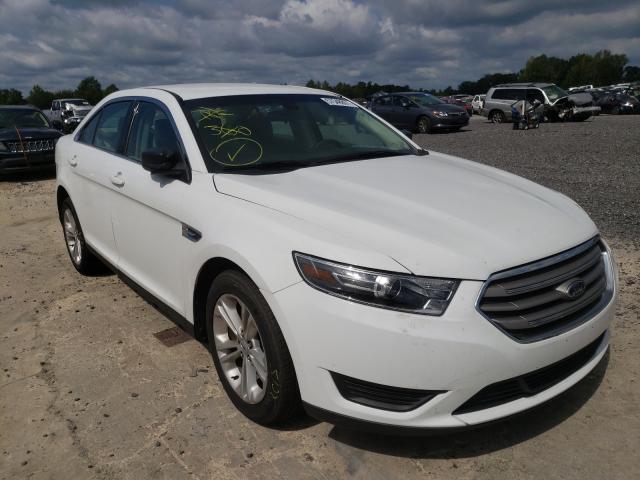 Ford Taurus se (2017)