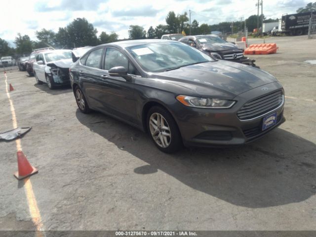 Ford Fusion (2016)