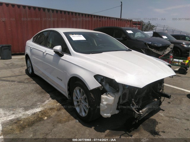 Ford Fusion hybrid (2019)