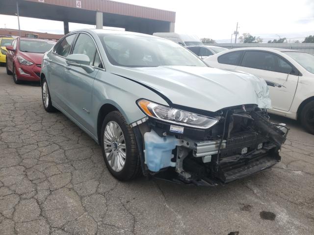 Ford Fusion hyb (2014)