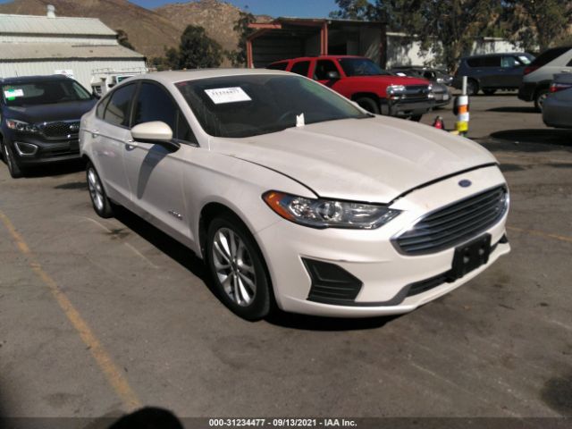 Ford Fusion hybrid (2019)