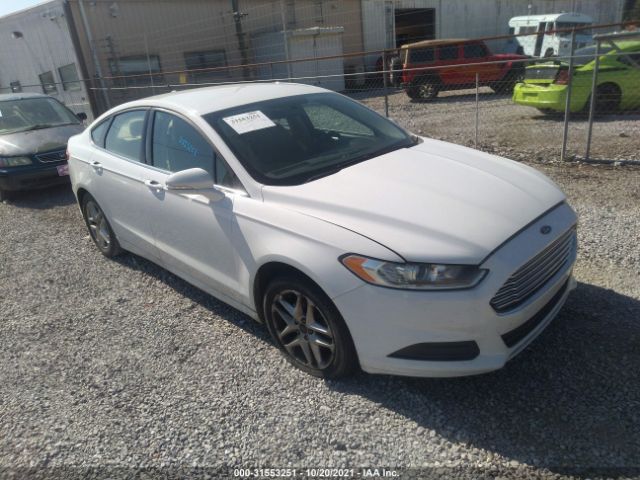 Ford Fusion (2016)