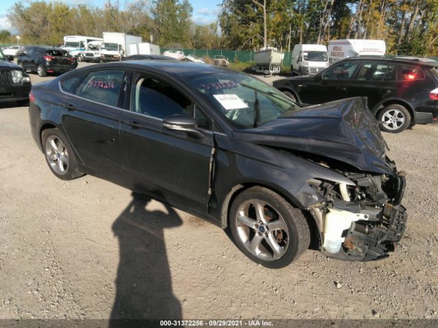 Ford Fusion (2016)