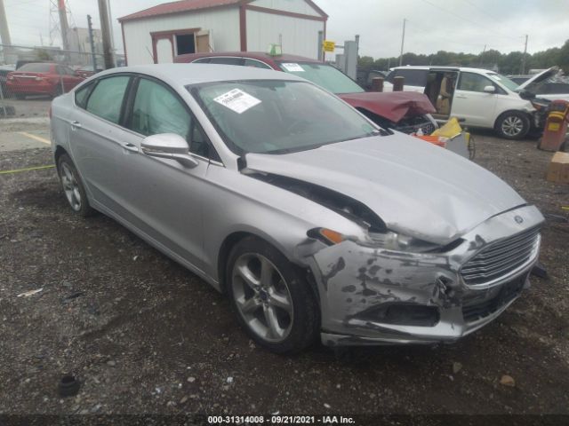 Ford Fusion (2016)