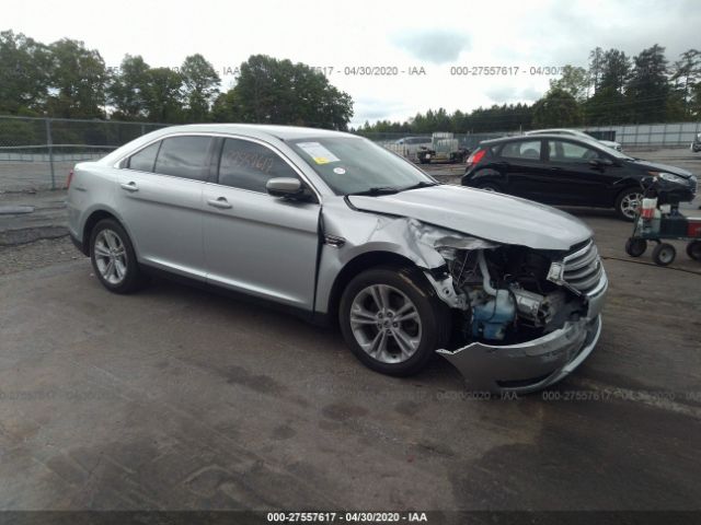 Ford Taurus (2016)