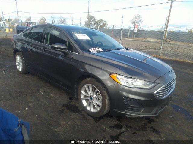 Ford Fusion hybrid (2020)