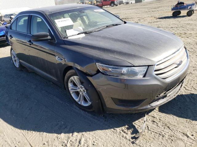 Ford Taurus se (2017)