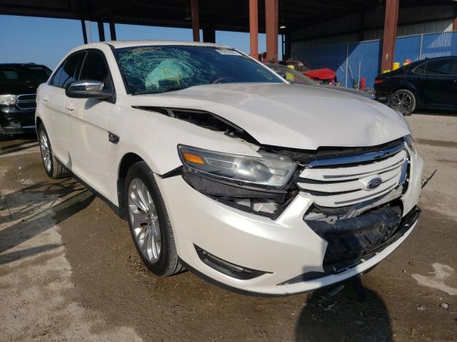 Ford Taurus lim (2015)