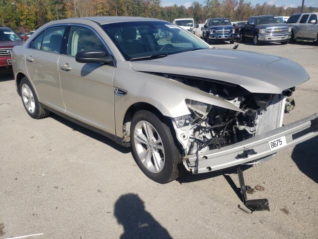 Ford Taurus se (2018)