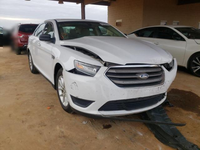 Ford Taurus se (2013)