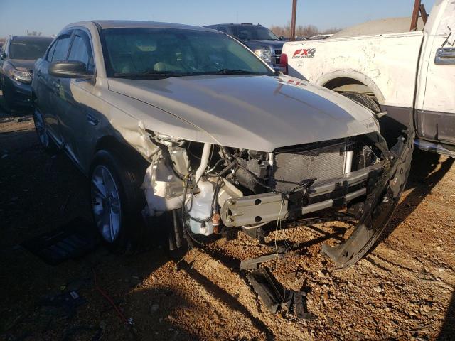 Ford Taurus se (2018)
