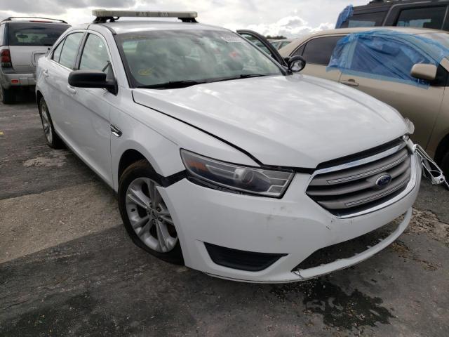 Ford Taurus se (2018)