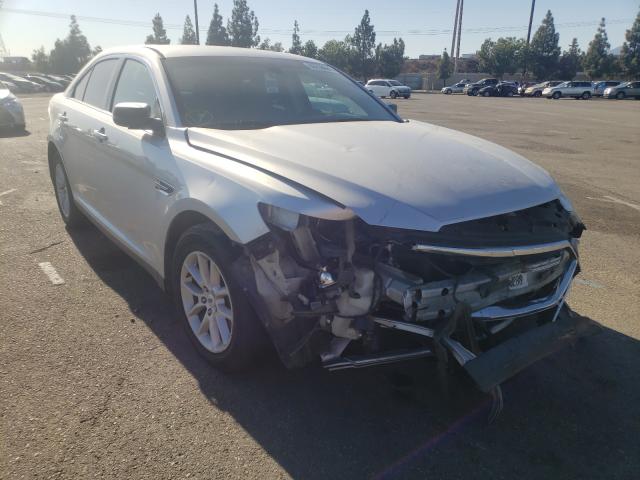 Ford Taurus se (2013)
