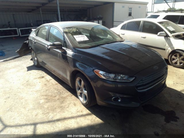 Ford Fusion (2016)