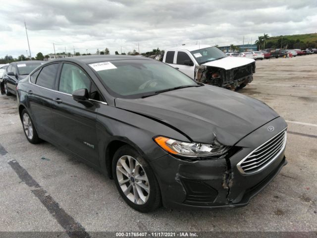 Ford Fusion hybrid (2019)