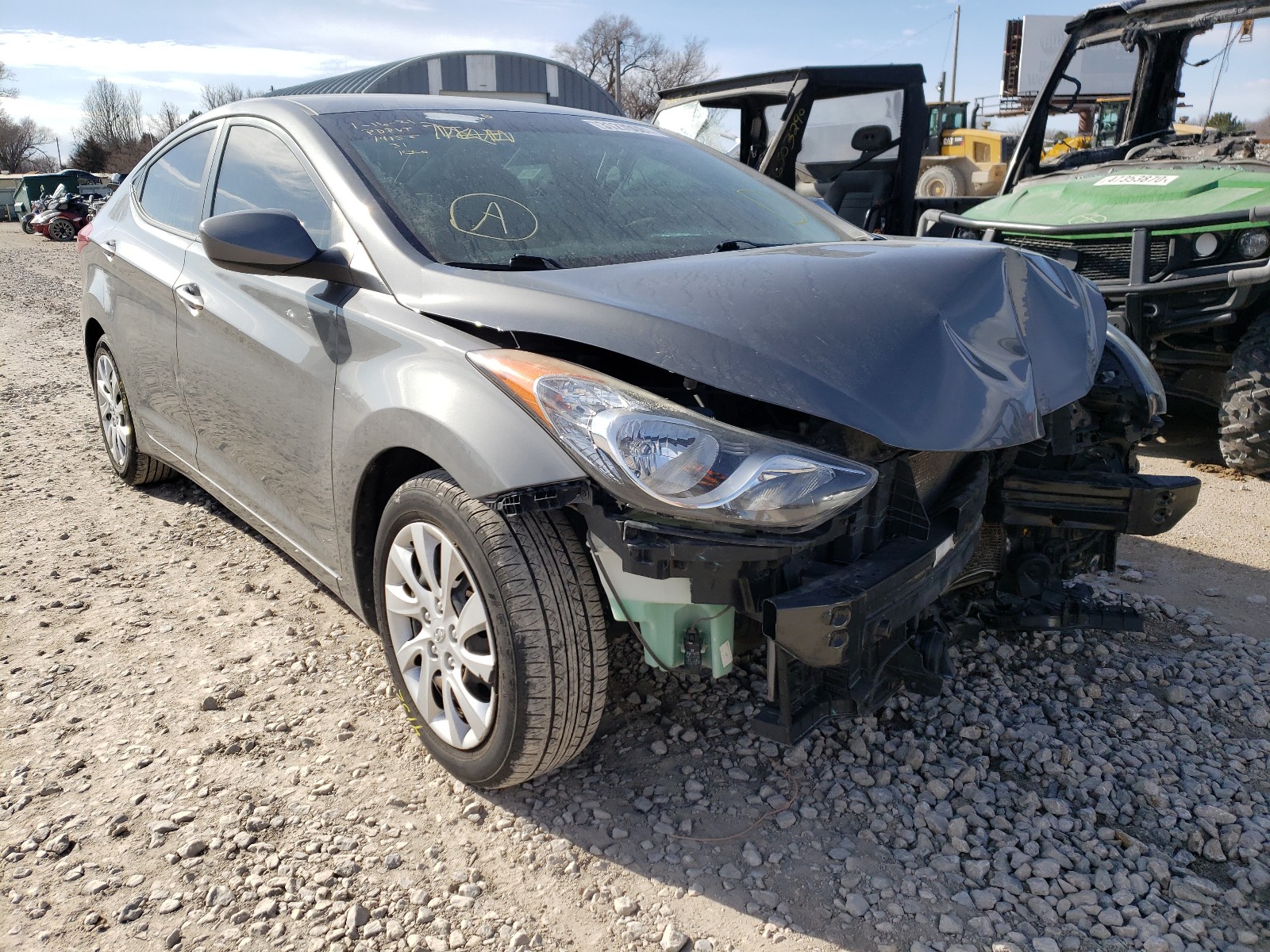 Hyundai Elantra gl (2012)