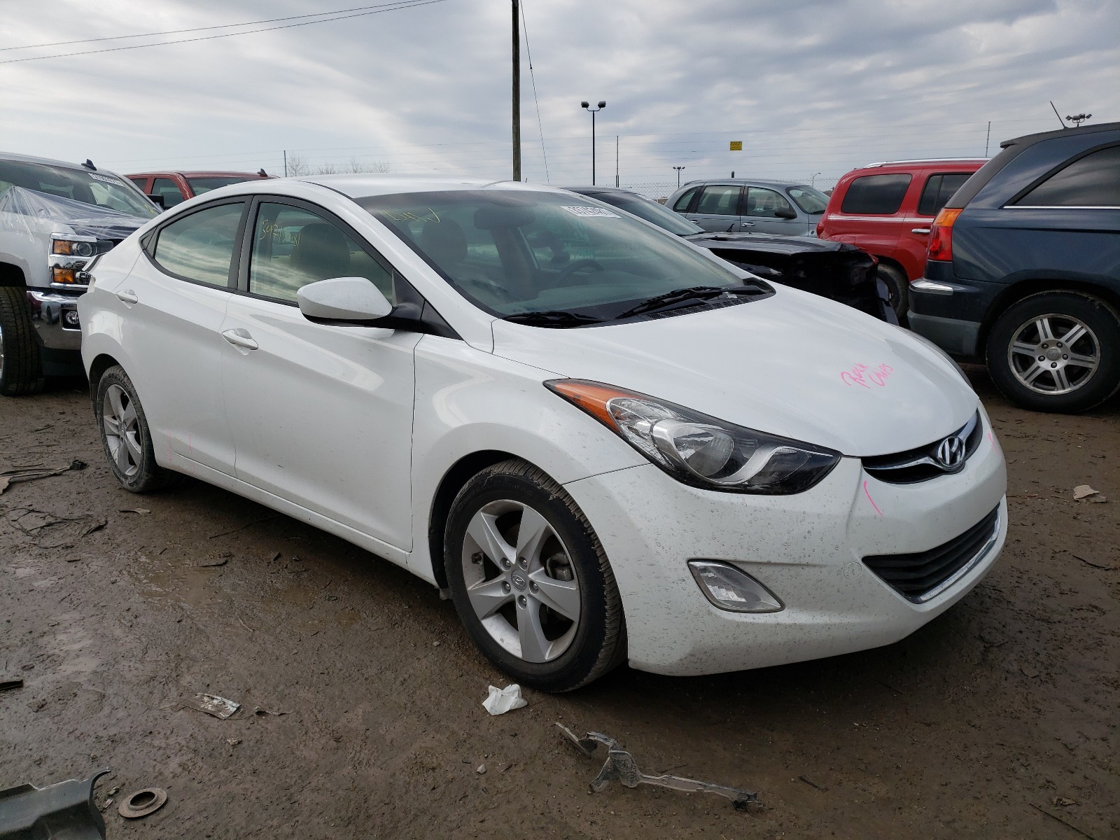 Hyundai Elantra gl (2013)