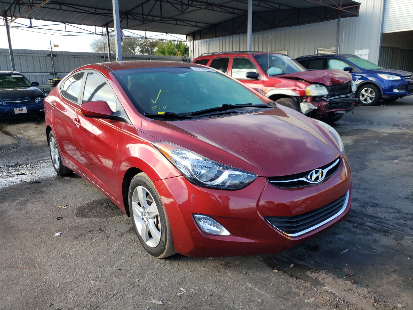 Hyundai Elantra gl (2013)