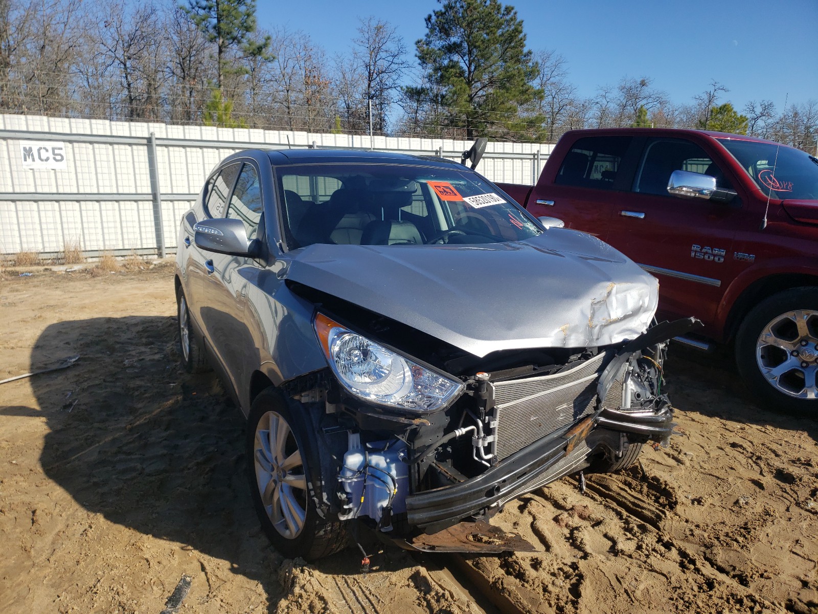 Hyundai Tucson gls (2013)