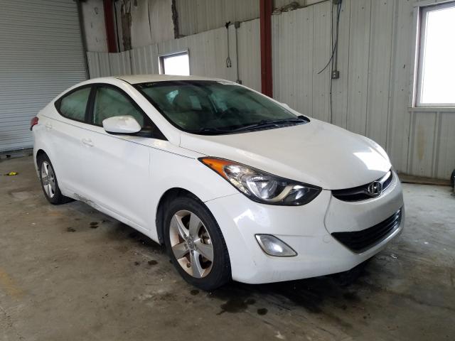 Hyundai Elantra gl (2013)