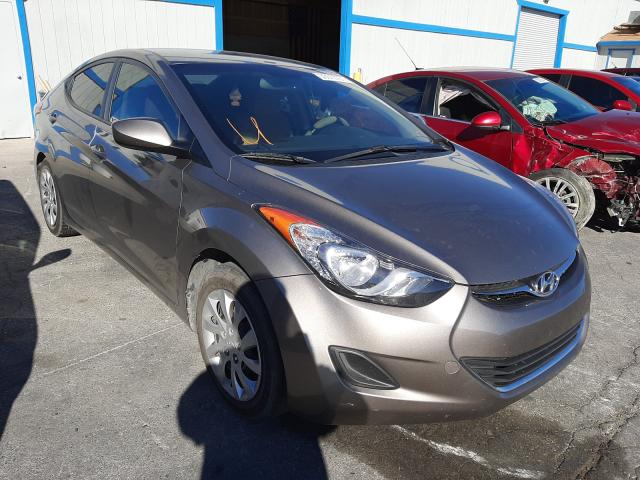 Hyundai Elantra gl (2012)