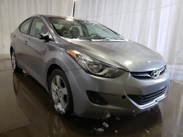 Hyundai Elantra gl (2011)