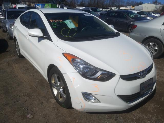 Hyundai Elantra gl (2012)