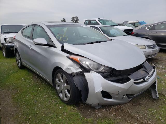 Hyundai Elantra gl (2012)