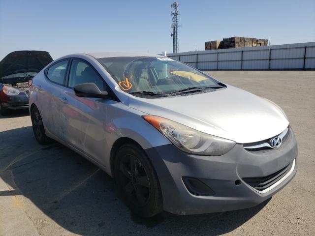 Hyundai Elantra gl (2011)