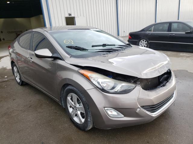 Hyundai Elantra gl (2012)