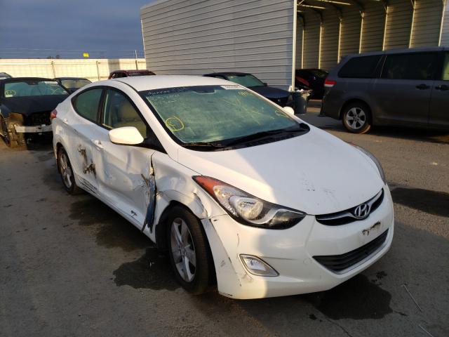 Hyundai Elantra gl (2013)