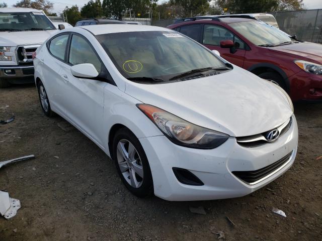 Hyundai Elantra gl (2013)