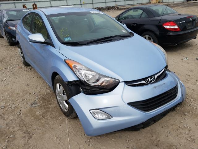Hyundai Elantra gl (2012)