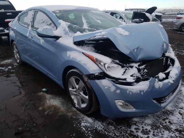 Hyundai Elantra gl (2012)