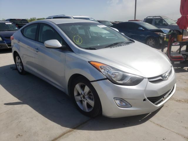 Hyundai Elantra gl (2013)