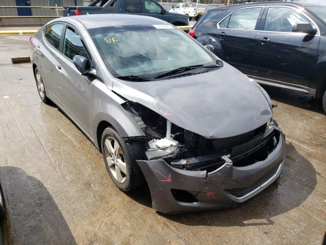 Hyundai Elantra gl (2013)