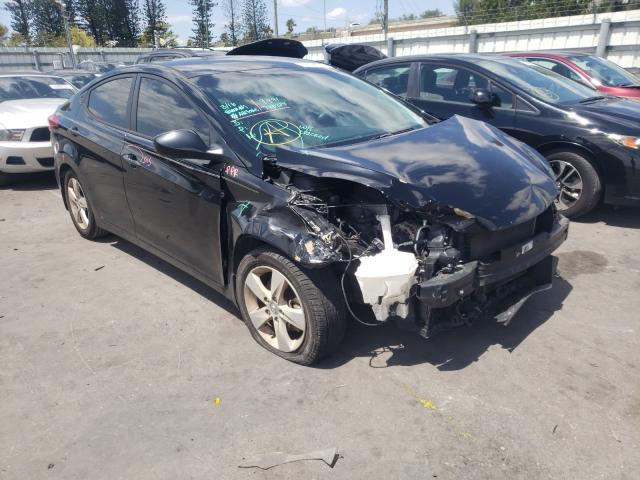 Hyundai Elantra gl (2013)