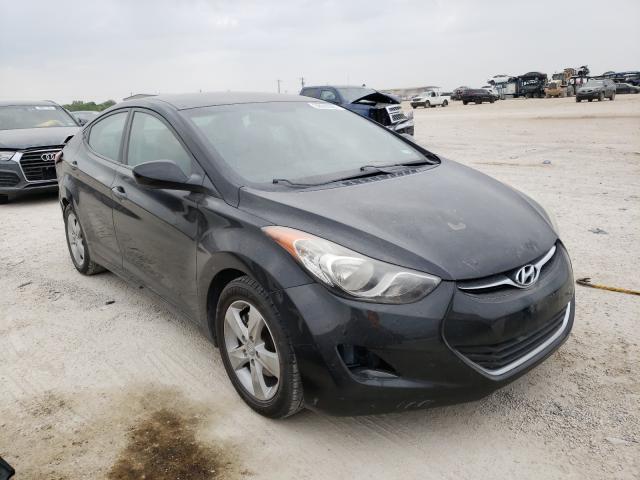 Hyundai Elantra gl (2012)