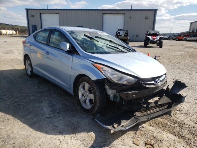 Hyundai Elantra gl (2012)
